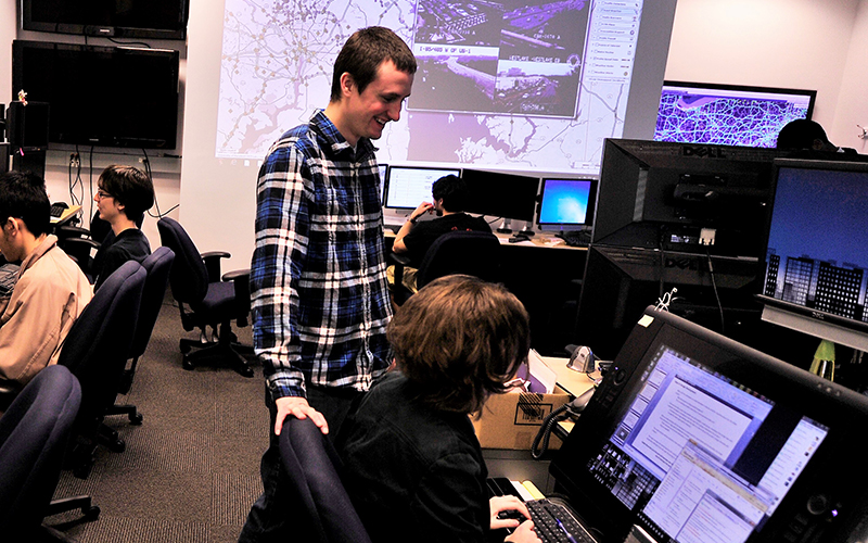 Students working in the Catt Lab